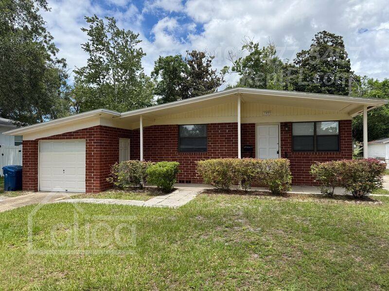 House for rent at 1851 Ector Rd, Jacksonville, FL 32211
