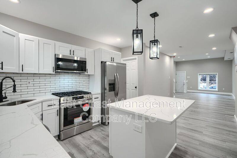House for rent at 2612 E Oliver St, Baltimore, MD 21213
