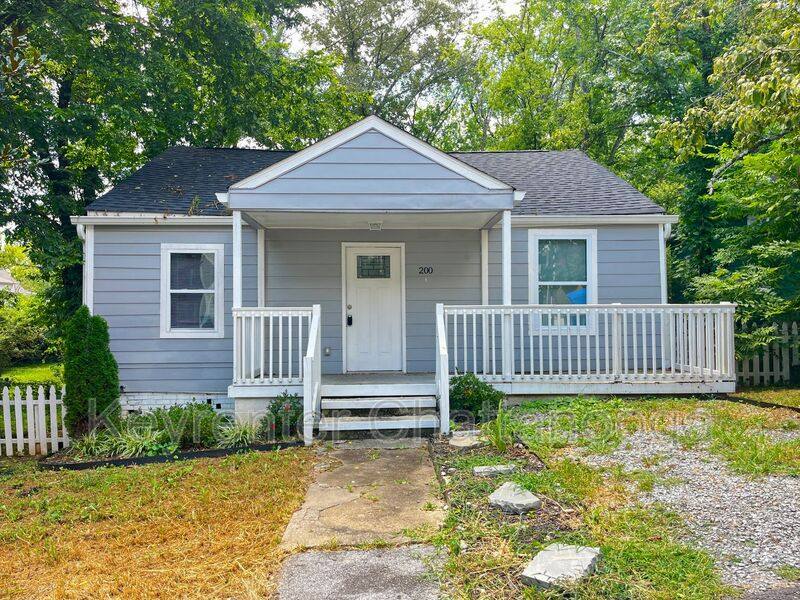 House for rent at 200 Sawyer St, Chattanooga, TN 37405