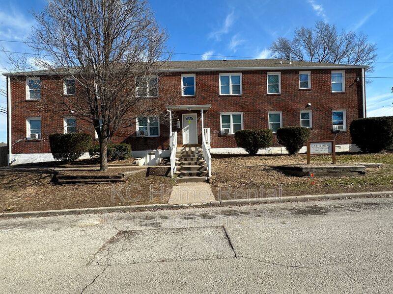 Apartment for rent at 901 N 16 St #203, Kansas City, KS 66102