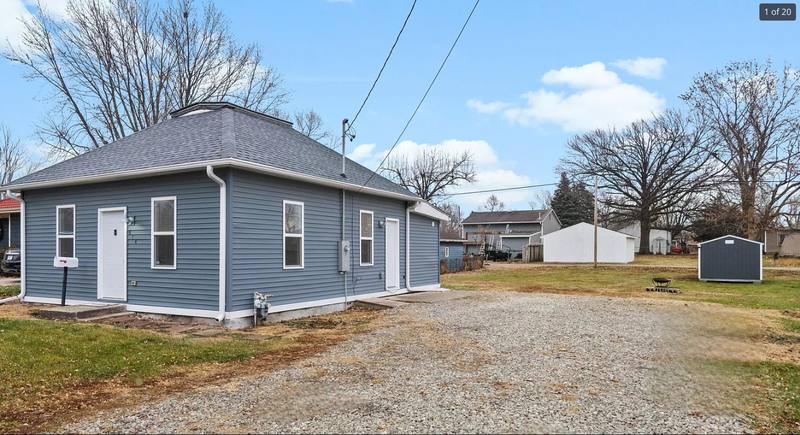 House for rent at 814 E 8th St N, Newton, IA 50208