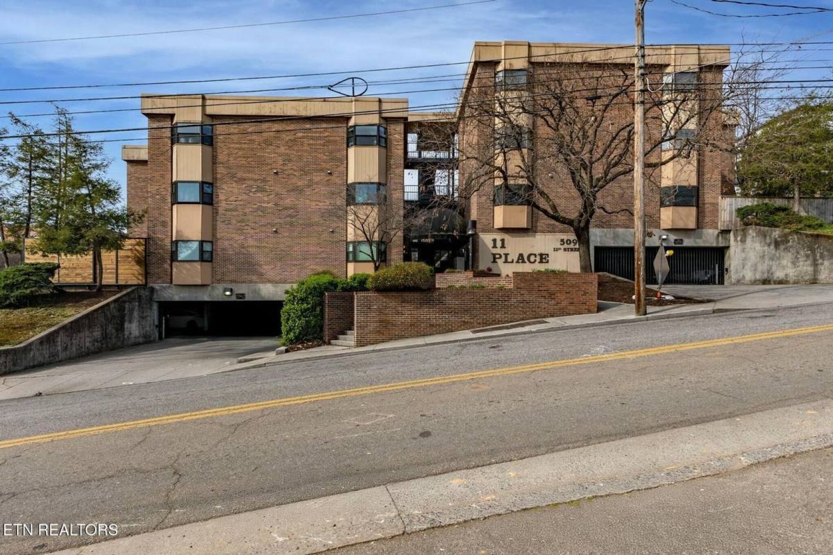 Condo for rent at 509 11th St, Knoxville, TN 37916