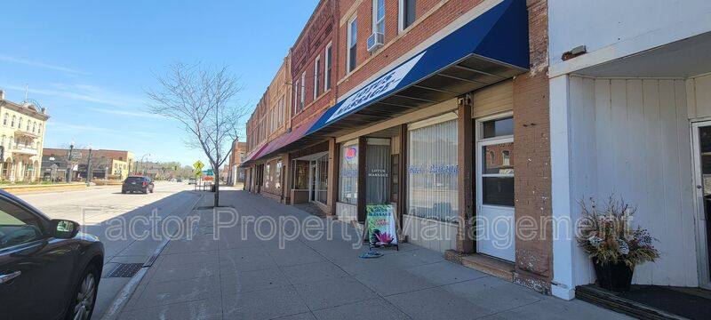 Apartment for rent at 201 1 2 S Minnesota Ave #4, Saint Peter, MN 56082