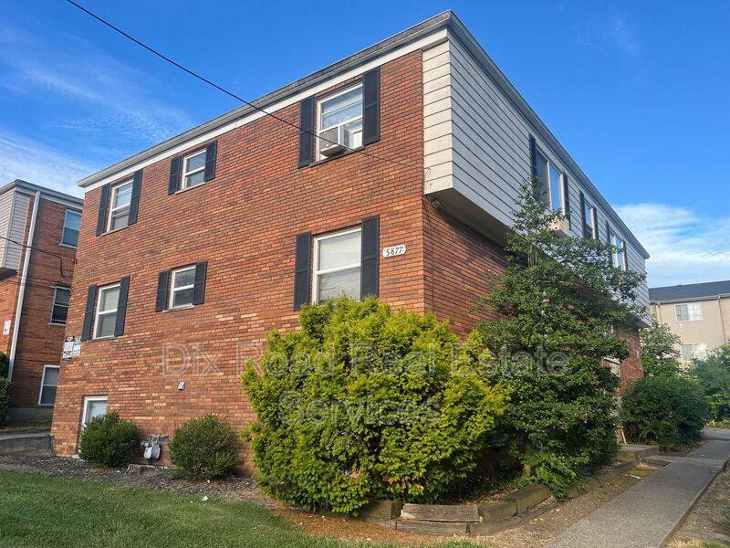 Apartment for rent at 5877 Shadymist Lane #5, Cincinnati, OH 45239
