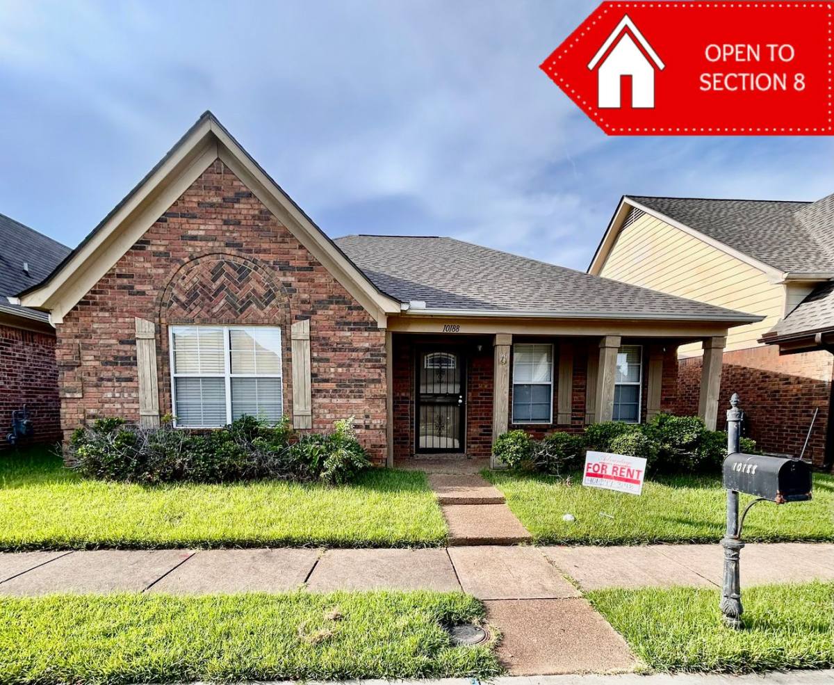 House for rent at 10188 Evening Hill Dr, Cordova, TN 38016
