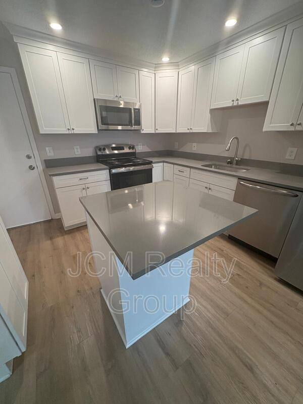 Apartment for rent at 505 Chatham St #D 2nd Floor, Lynn, MA 01902