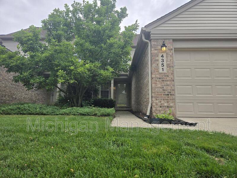 Condo for rent at 4351 Hunters Circle W, Canton, MI 48188