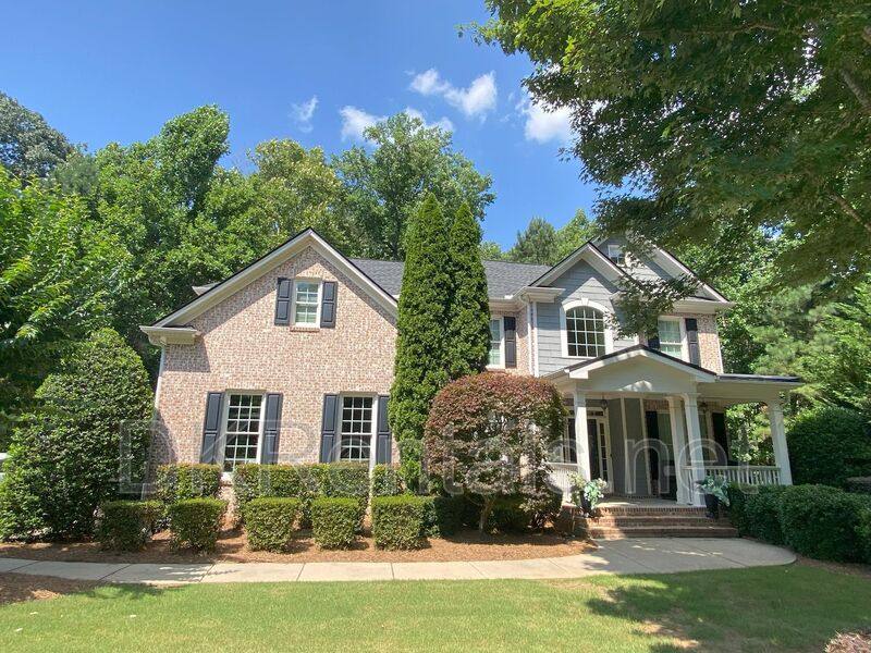 House for rent at 1863 Brackendale Rd NW, Kennesaw, GA 30152