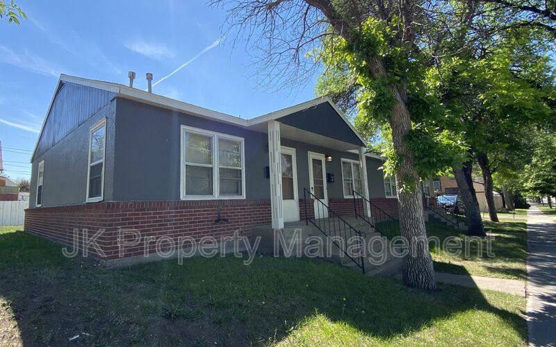 Apartment for rent at 421 14th St N, Great Falls, MT 59401