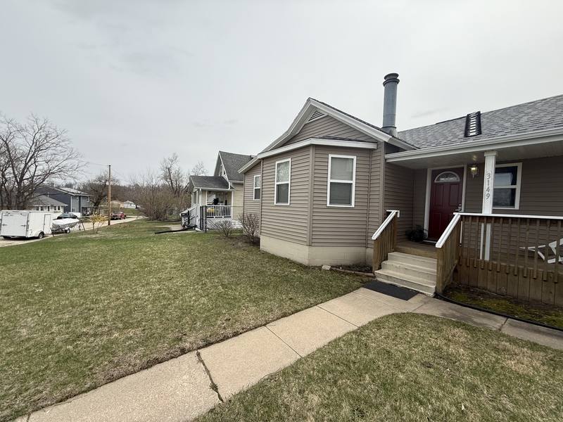 House for rent at 3149 Grove Court SE, Cedar Rapids, IA 52403