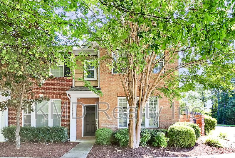 Townhouse for rent at 10027 Juniper Trace Dr, Charlotte, NC 28277