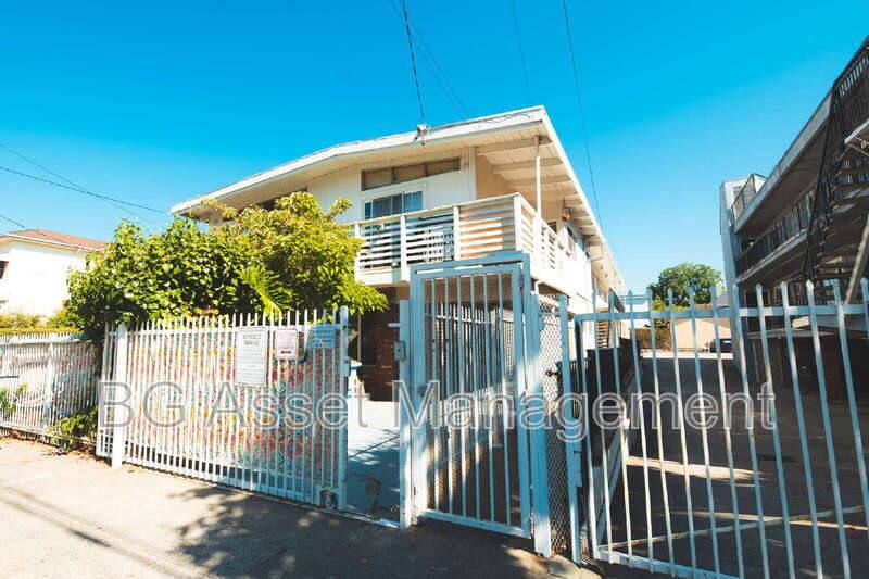 Apartment for rent at 1525 Alcatraz Ave #5, Berkeley, CA 94703
