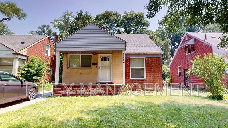 House for rent at 19554 Oakfield Ave, Detroit, MI 48235