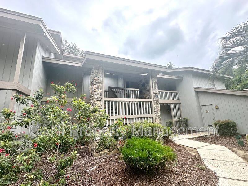 Apartment for rent at 3357 Camelot Dr, Haines City, FL 33844
