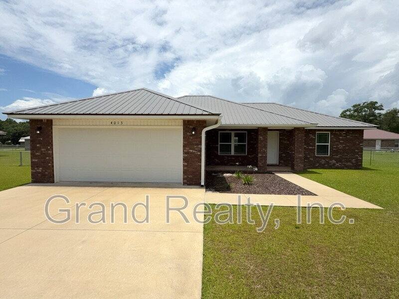 House for rent at 4013 Brittany Lane, Milton, FL 32571