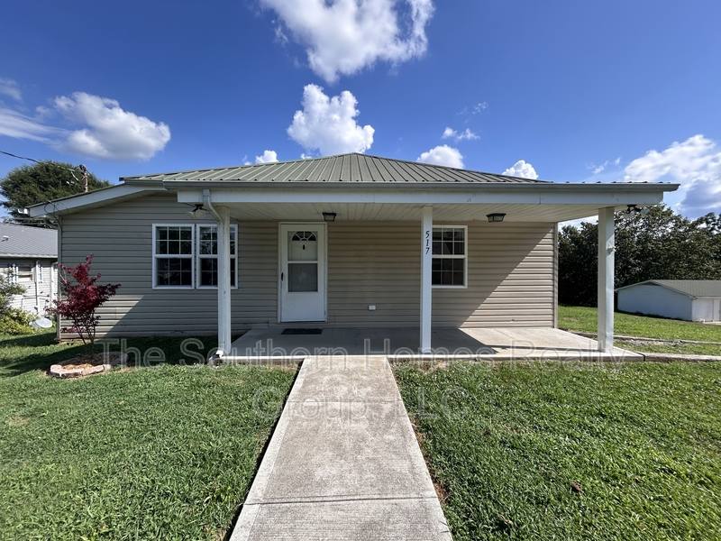 House for rent at 517 Sherwood Ave, Athens, TN 37303