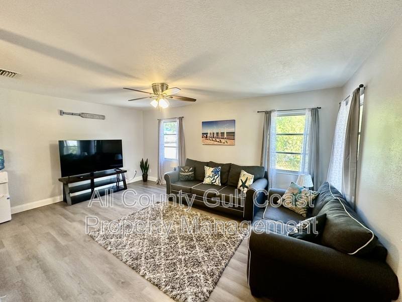 House for rent at 223 Nippino Trail, Nokomis, FL 34275