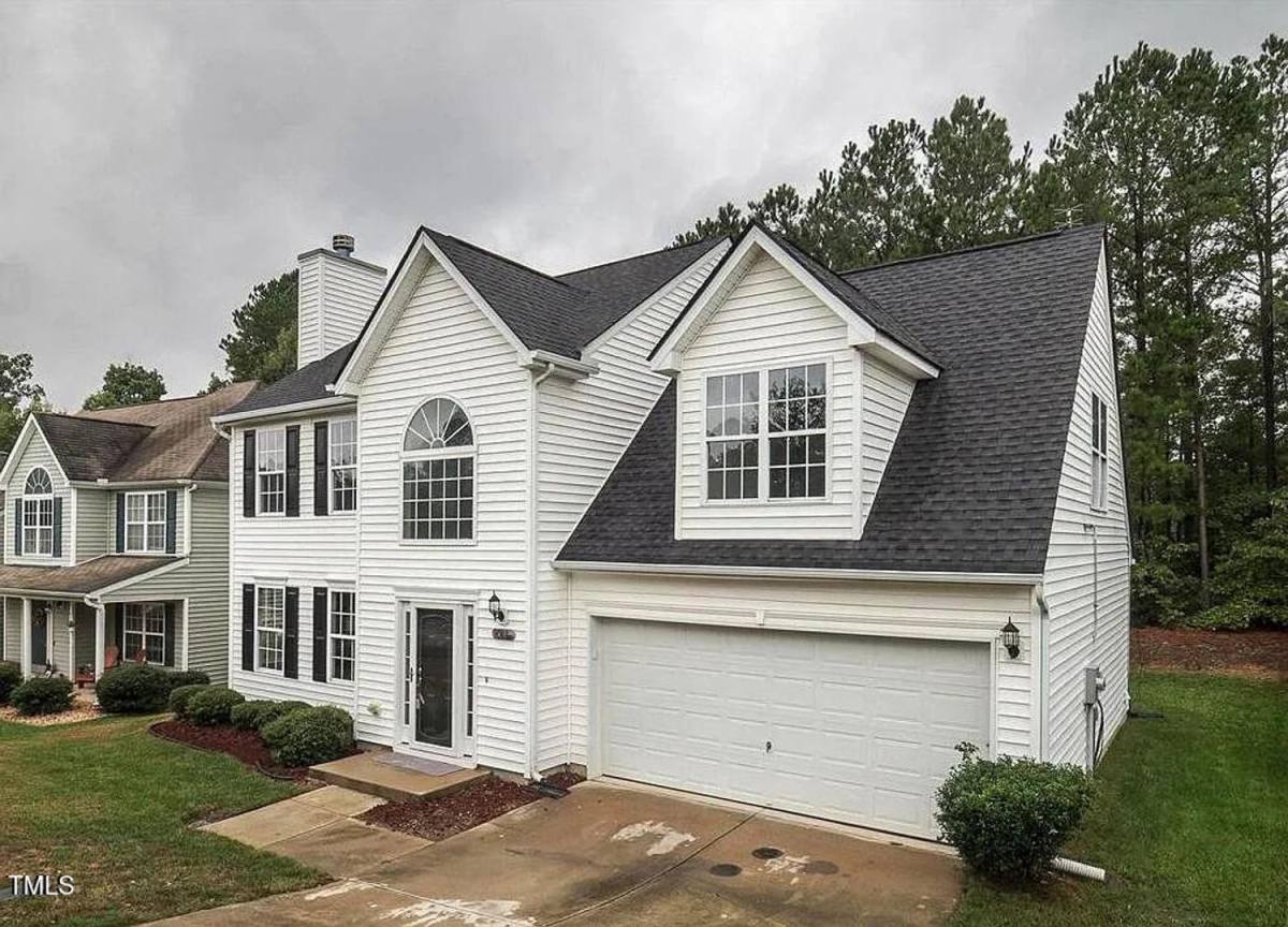 House for rent at 701 Holly Thorn Trace, Holly Springs, NC 27540