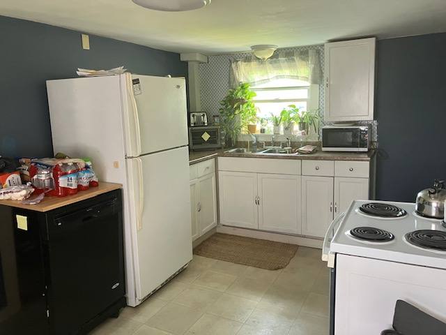 Apartment for rent at 19 Hildreth St #C, Winchester, NH 03470