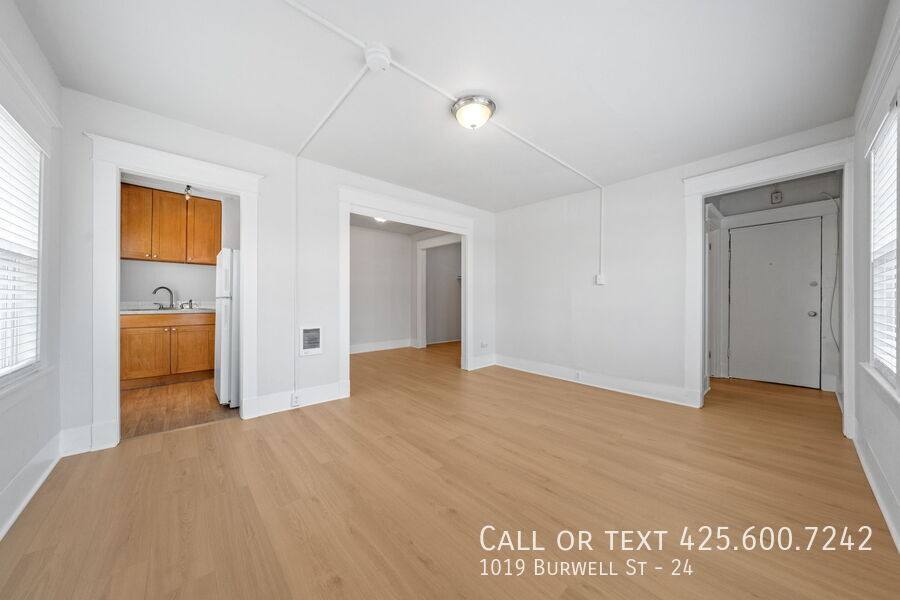 Apartment for rent at 1019 Burwell St #24, Bremerton, WA 98337