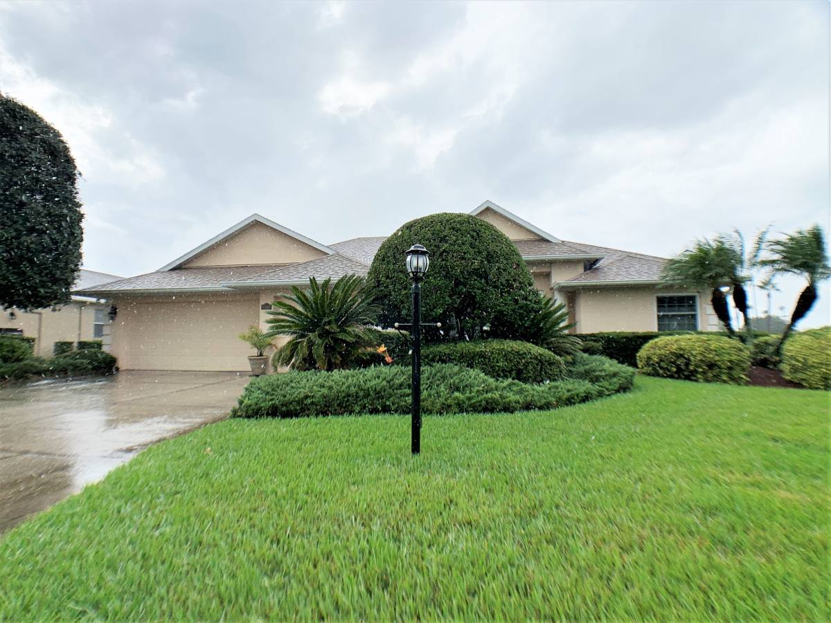 House for rent at 8946 Province St, Sarasota, FL 34240