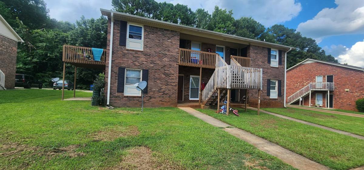 Apartment for rent at 4428 Bonnell Dr NW, Huntsville, AL 35816