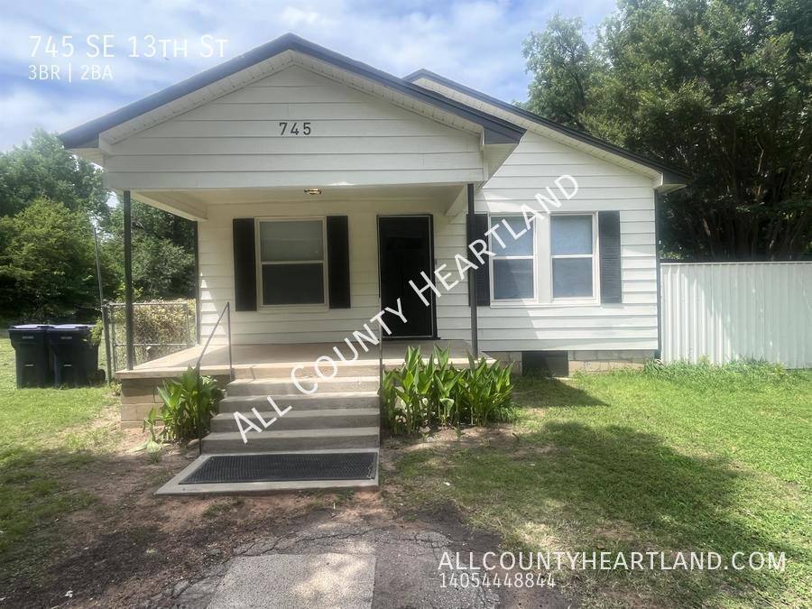 House for rent at 745 SE 13th St, Oklahoma City, OK 73129