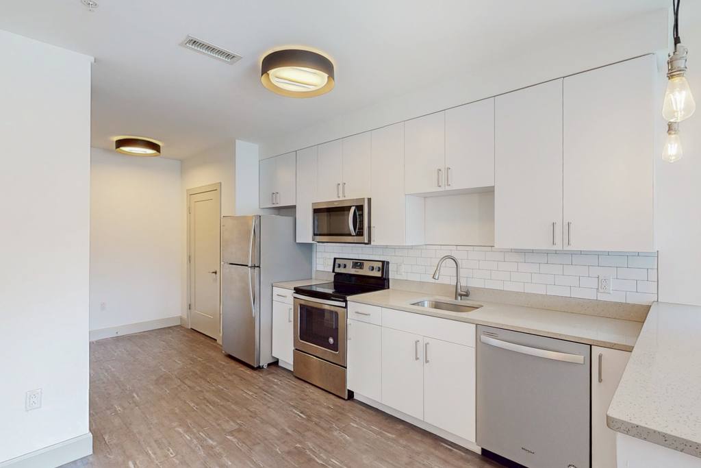 Apartment for rent at 303 McMechen St #301, Baltimore, MD 21217