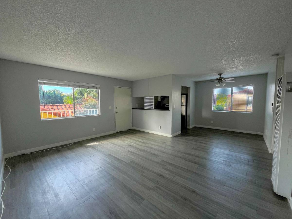 Apartment for rent at 2166 Chestnut Ave, Long Beach, CA 90806