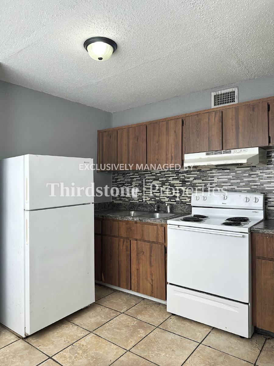 Apartment for rent at 1819 W 6th St #1, Jacksonville, FL 32209