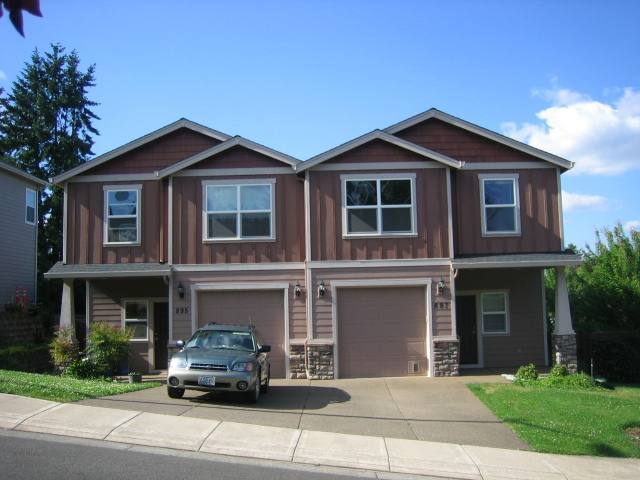 Apartment for rent at 895 Carmelcrest Court SE, Salem, OR 97306