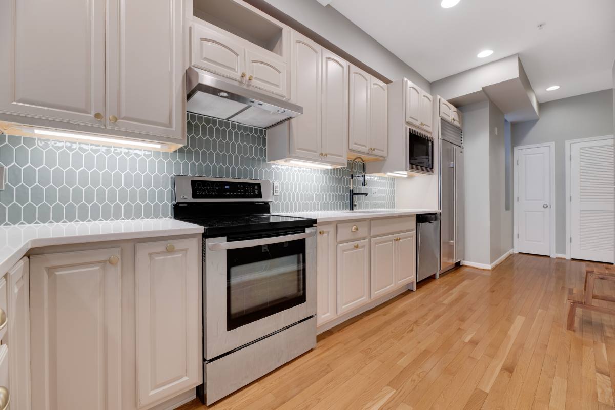 Apartment for rent at 1360 Kenyon St NW #2, Washington, DC 20010