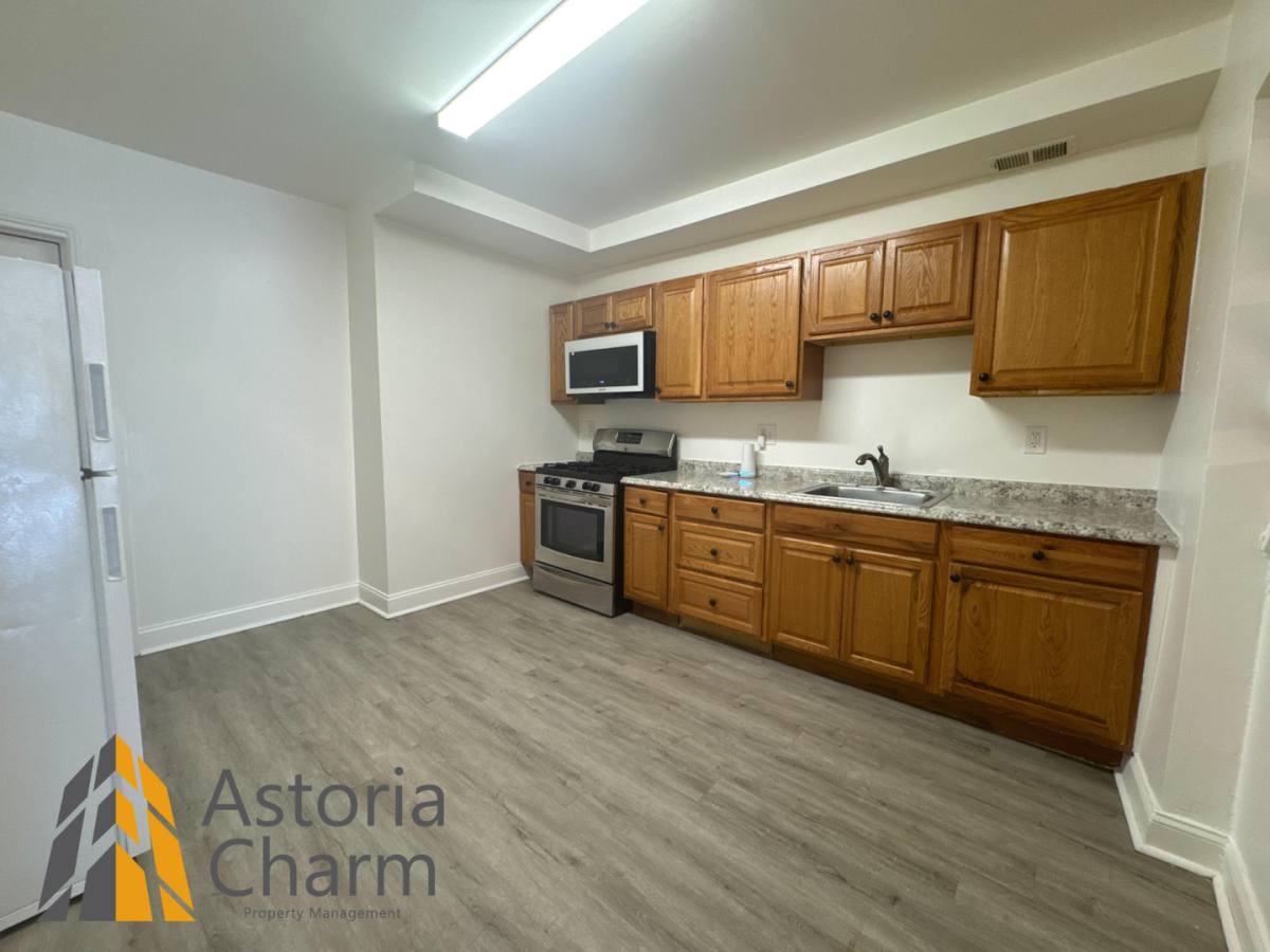 House for rent at 1303 N Milton Ave, Baltimore, MD 21213
