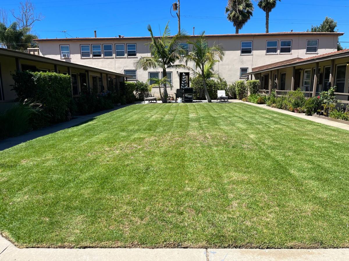 Apartment for rent at 2158-725 Felspar St, San Diego, CA 92109