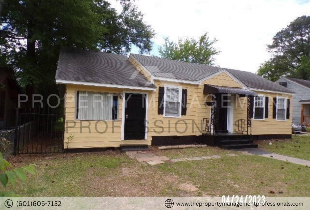 House for rent at 1925 Wingfield Circle, Jackson, MS 39209
