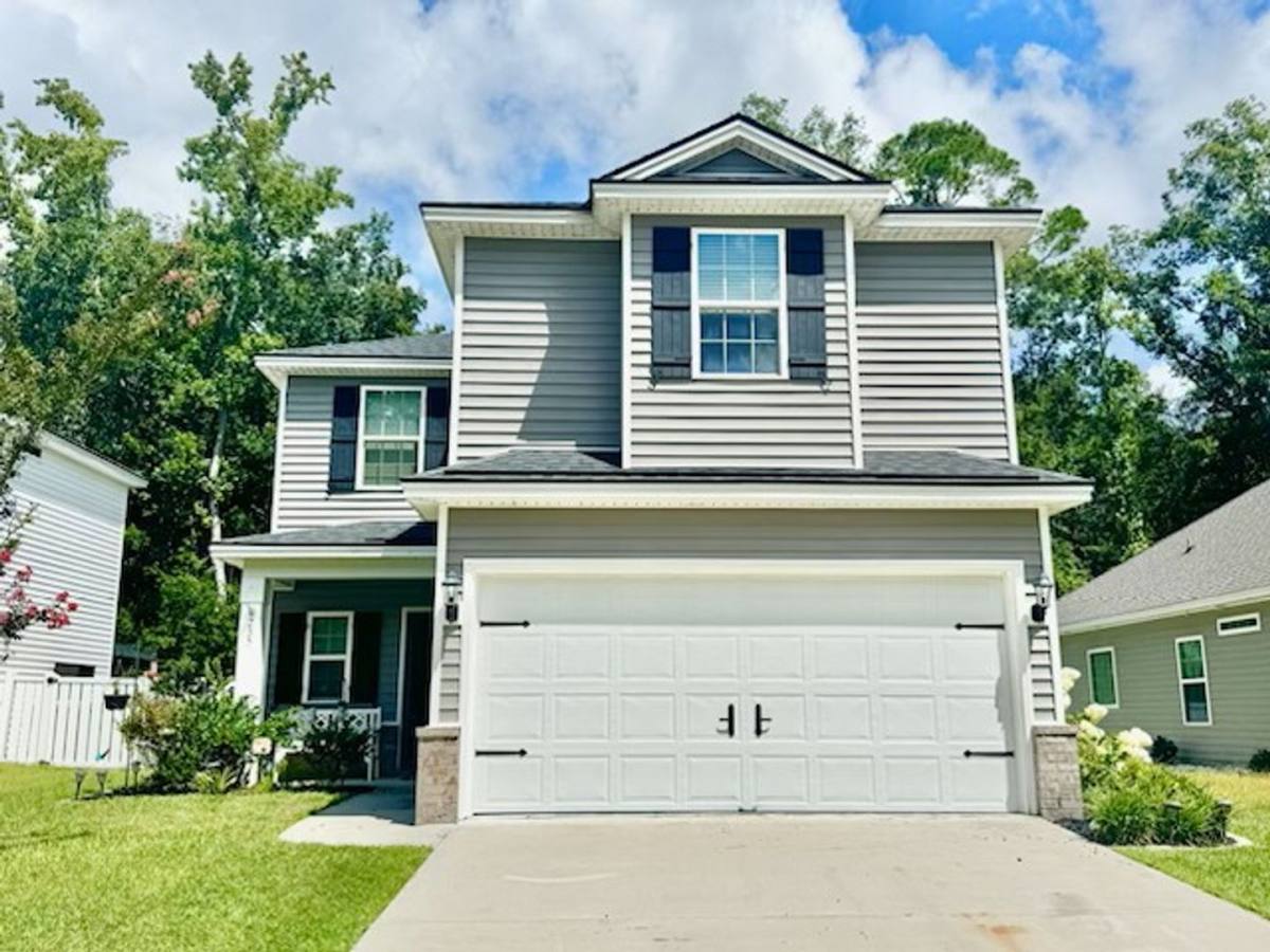House for rent at 235 Hammock Dr, Richmond Hill, GA 31324