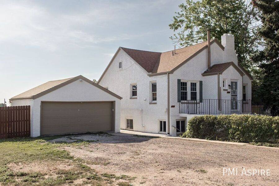 House for rent at 542 S Eaton St, Denver, CO 80226