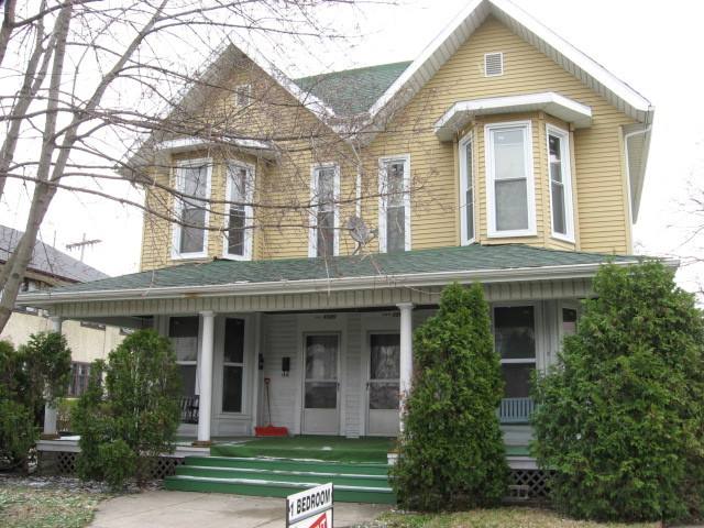 Apartment for rent at 118 S 6th St, Goshen, IN 46528