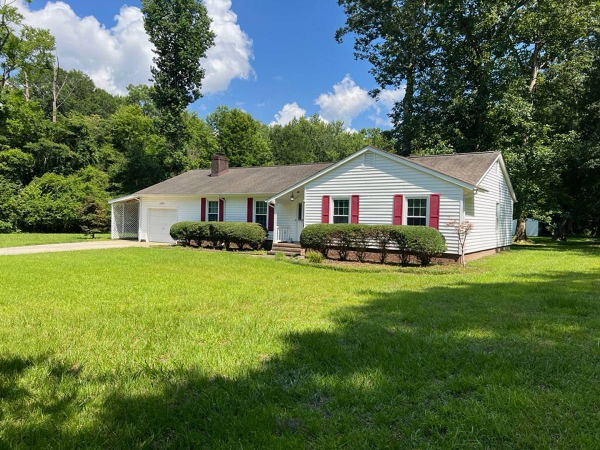 House for rent at 1255 Titus Lane, Jacksonville, NC 28540