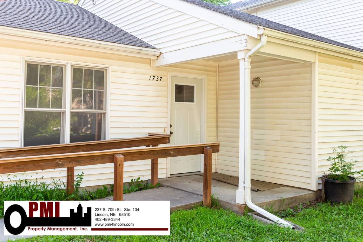 House for rent at 1737 N 23rd St, Lincoln, NE 68503