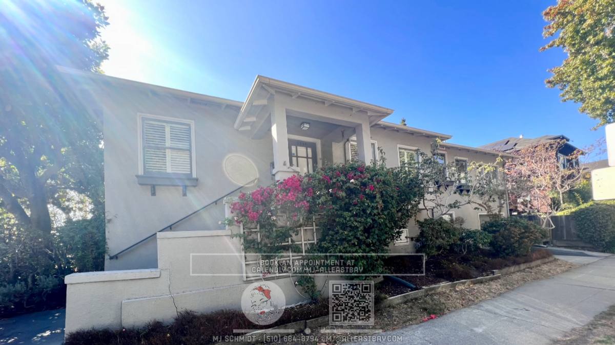 House for rent at 3058 Benvenue Ave, Berkeley, CA 94705