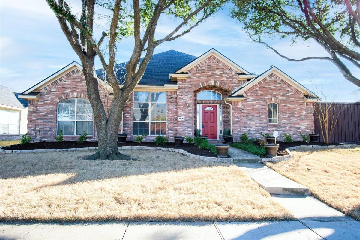 House for rent at 4576 Postbridge Dr, Plano, TX 75024
