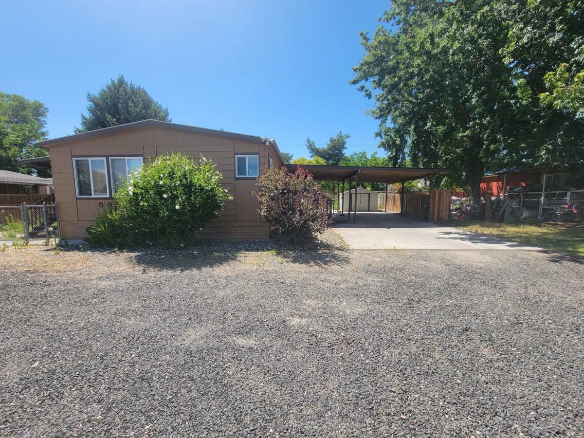 House for rent at 595 N 60th Ave, West Richland, WA 99353