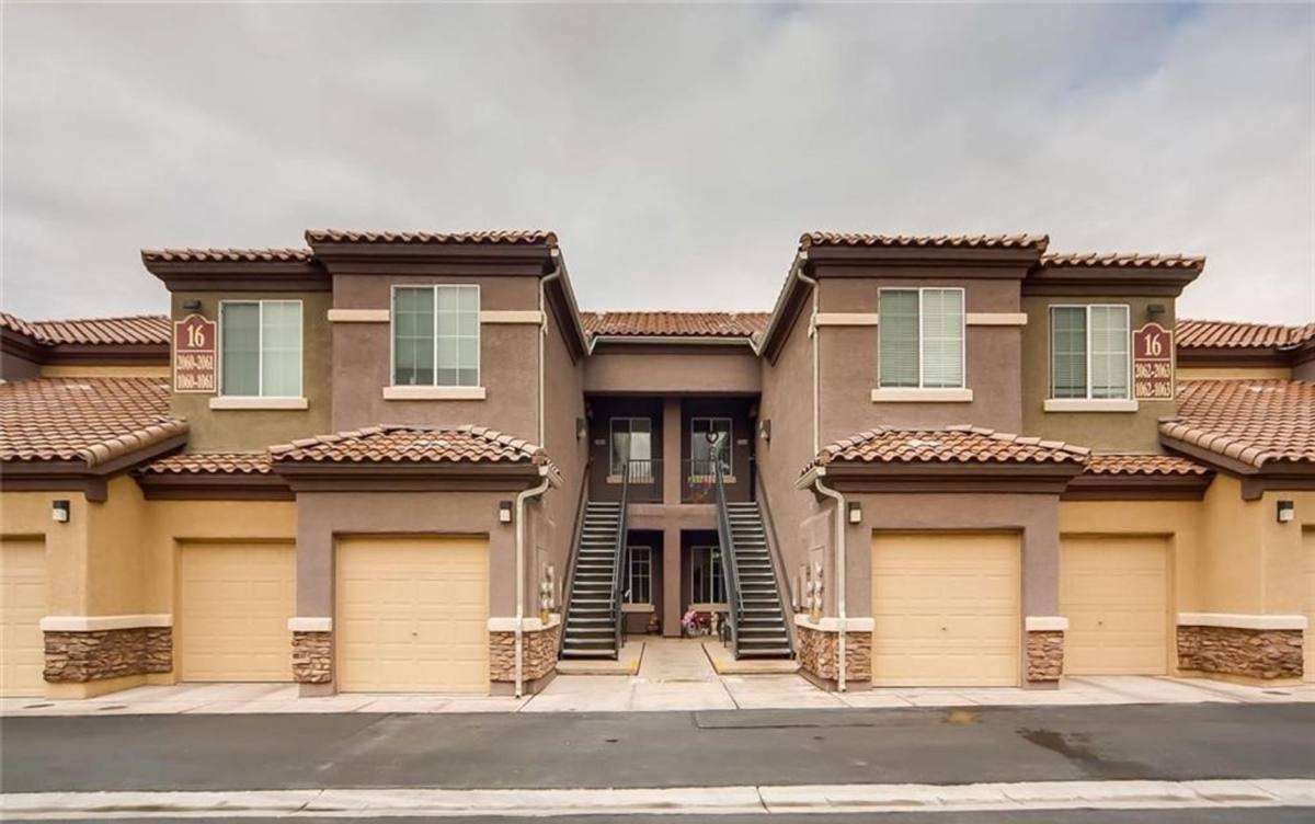 Condo for rent at 6868 Sky Pointe Dr, Las Vegas, NV 89131