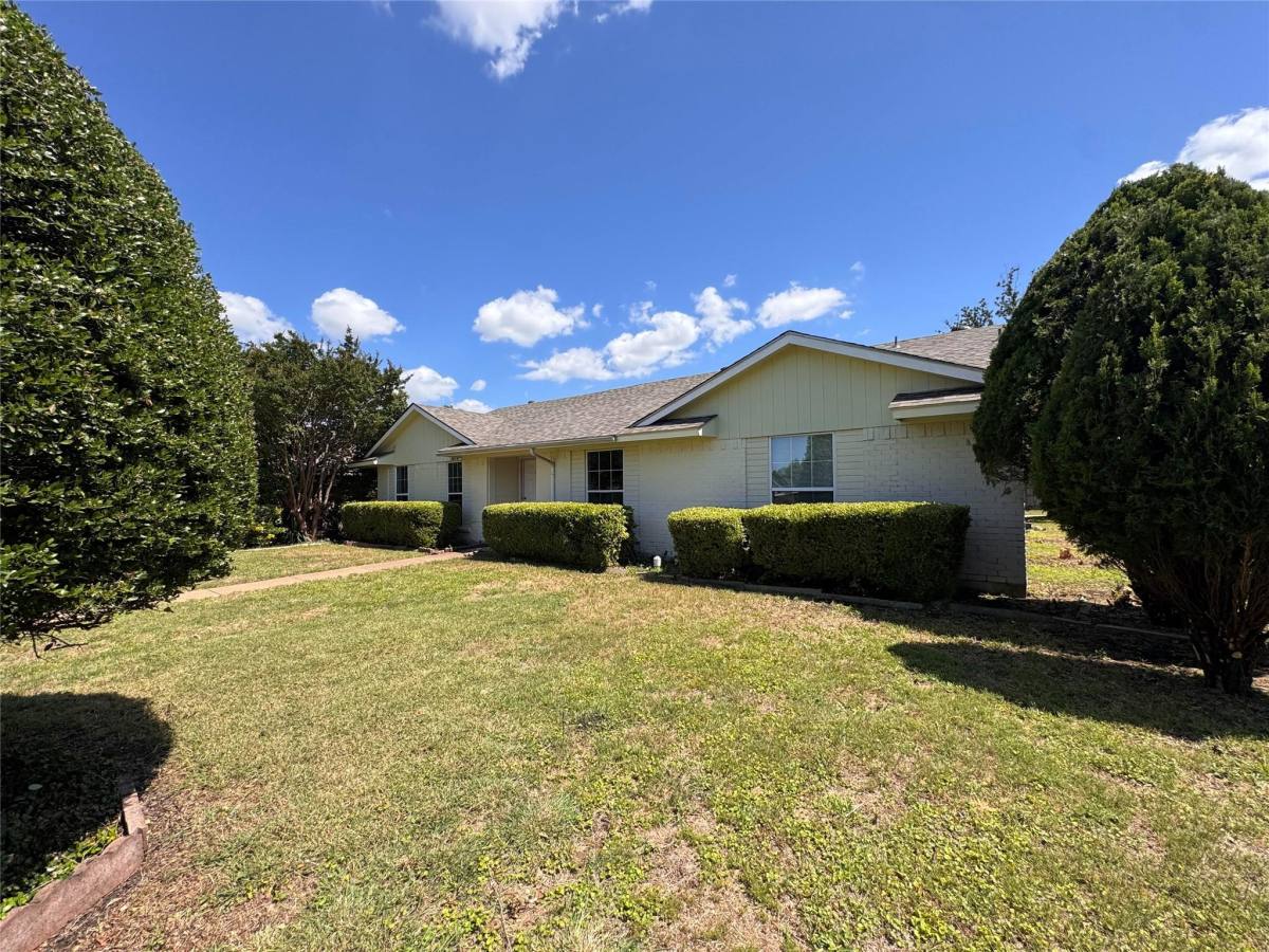 House for rent at 1804 Serenade Lane, Richardson, TX 75081