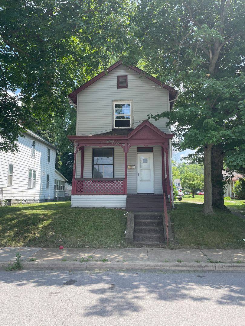House for rent at 107 S Ray St, New Castle, PA 16101