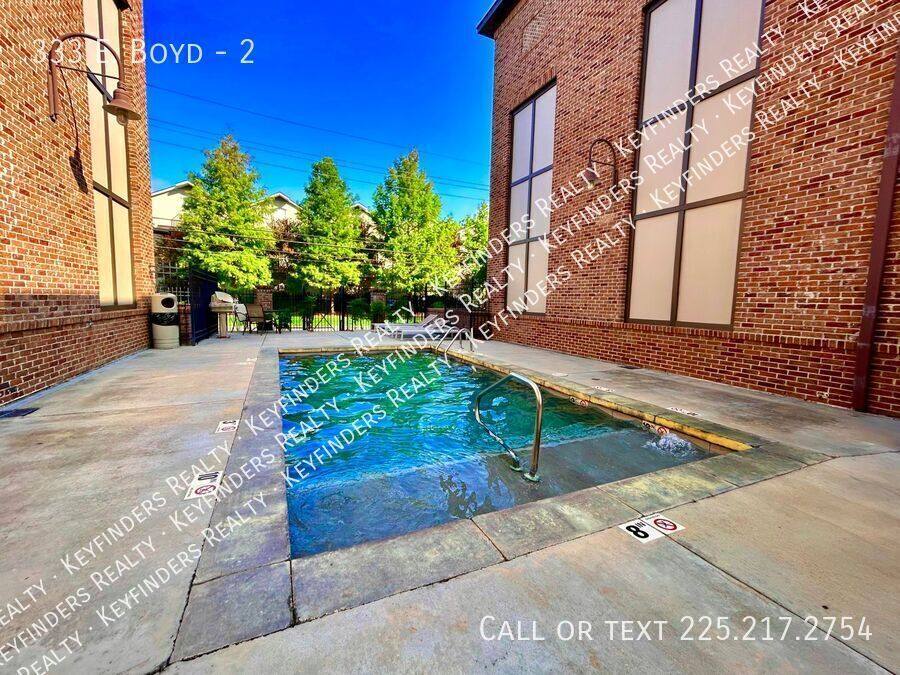 Condo for rent at 333 E Boyd #2, Baton Rouge, LA 70808