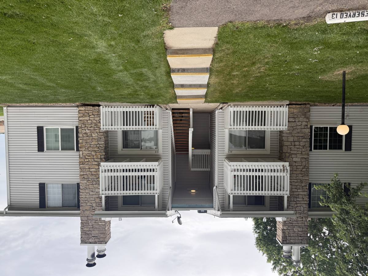 Condo for rent at 14464 E Colorado Dr #104, Aurora, CO 80012