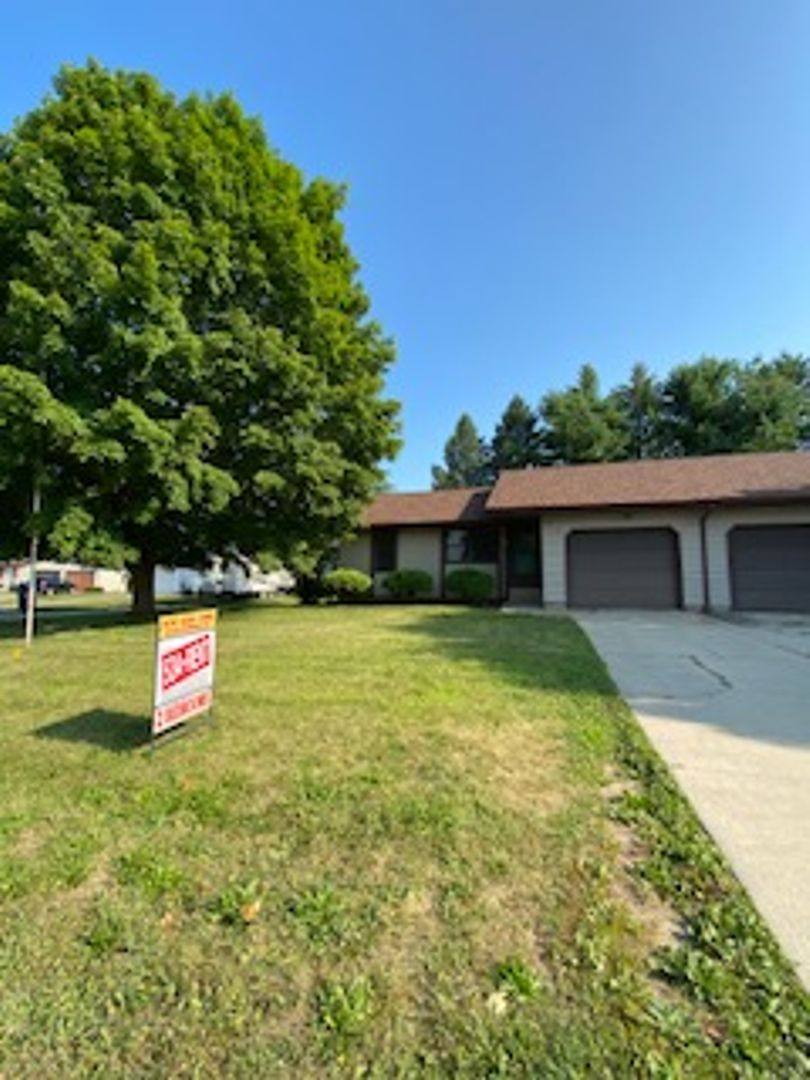 Apartment for rent at 1721 Graceland Court, Goshen, IN 46526