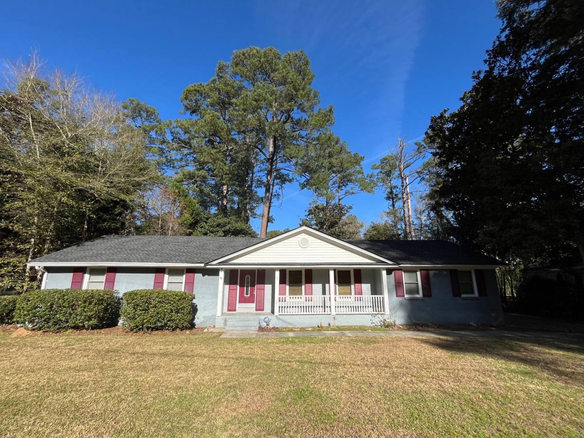 House for rent at 2206 Briarcliff Dr, Valdosta, GA 31602